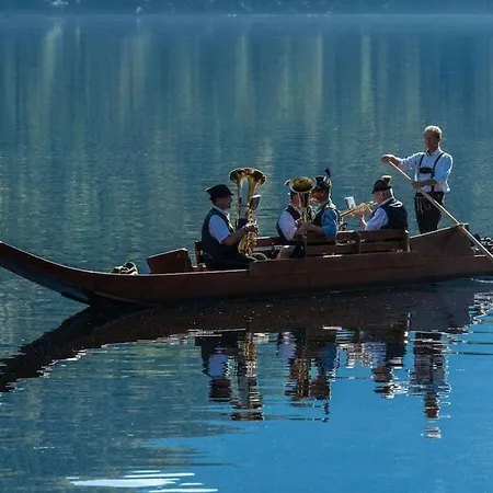 One-bedroom Hébergement de vacances Nussdorf am Attersee