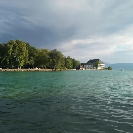 Сasa de vacaciones One-bedroom Nussdorf am Attersee